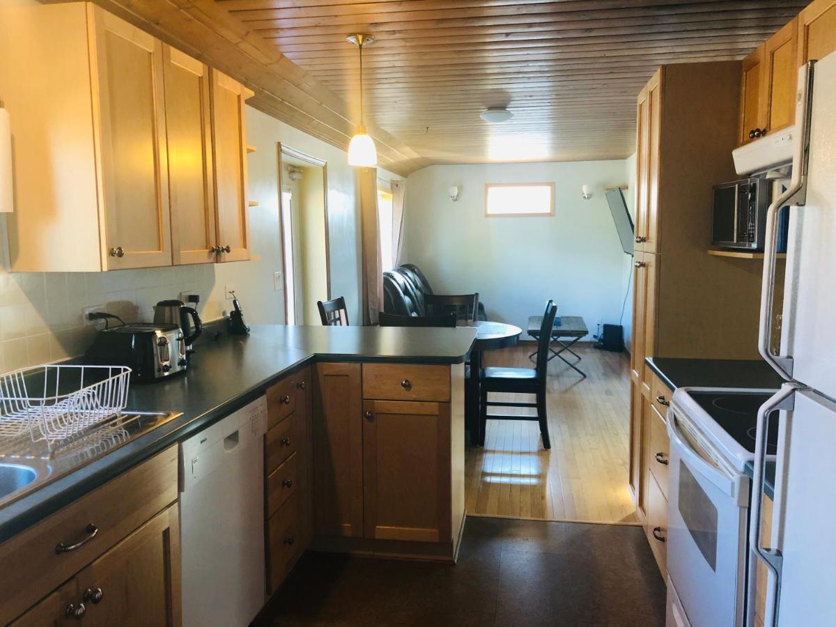 Midnight Sun Vacation Home وايتهورس المظهر الخارجي الصورة